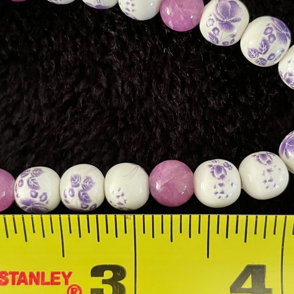 Hand made Glass bead Bracelet - Picture 3 of 3